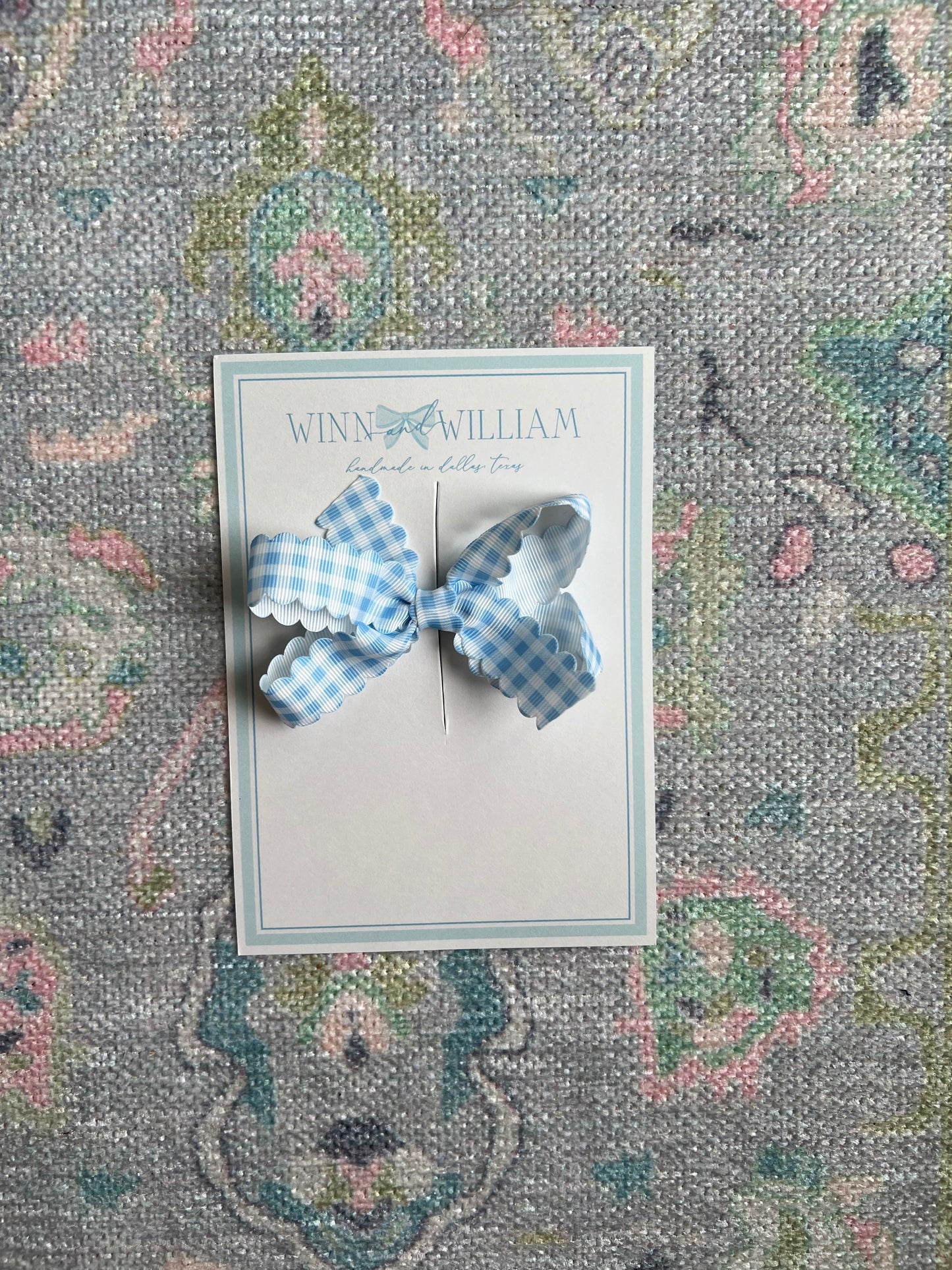 Small Scalloped Gingham Bow